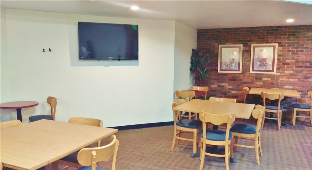Days Inn By Wyndham Erie Kearsarge Restaurant foto
